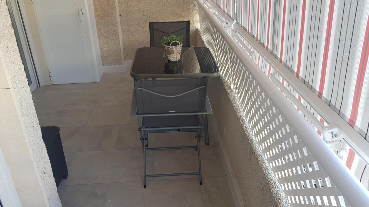 Apartamento Pepi Puerto (Adults Only) Санта-Пола Екстер'єр фото